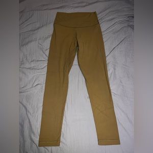 Aritzia TNAbutter leggings